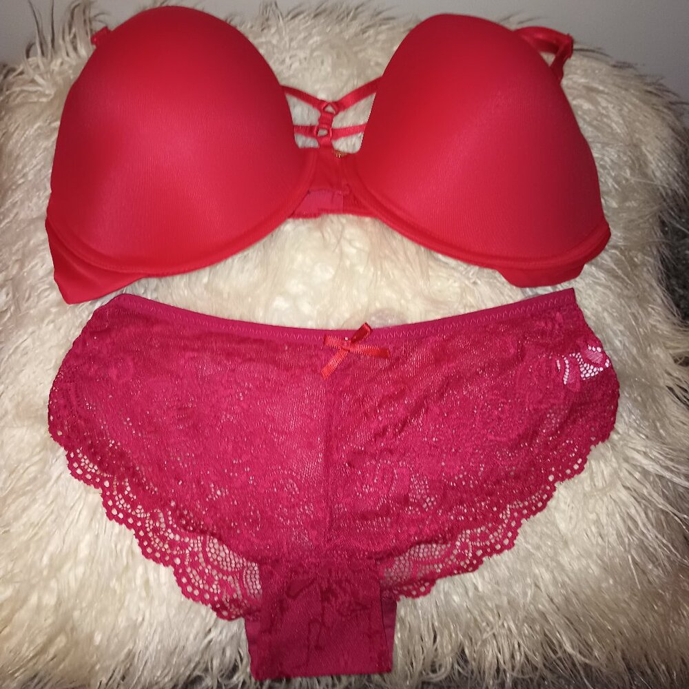 NWOT     ♥️ PEARL INTIMATES
